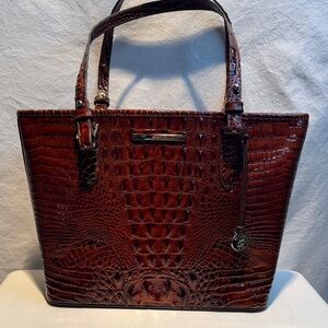 🆕 Brahmin Rich Mahogany Embossed Tote